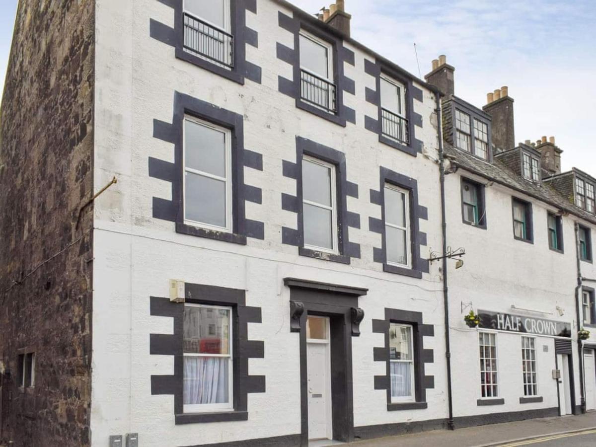Courtyard Holiday Apartments Inverkeithing Exteriör bild